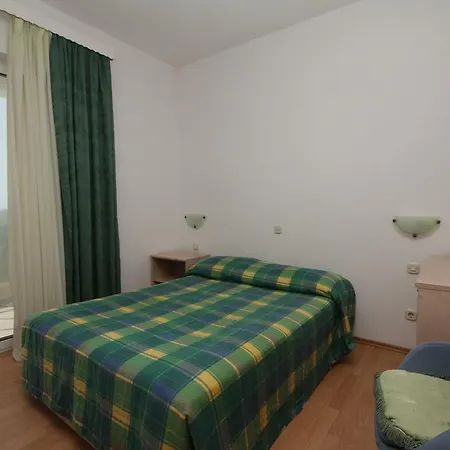 Appartement Adrion *