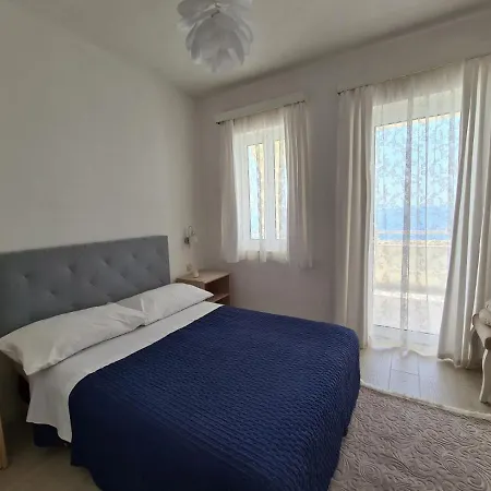 Apartment Adrion